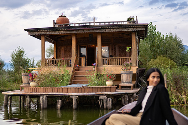 Sukoon Houseboat
